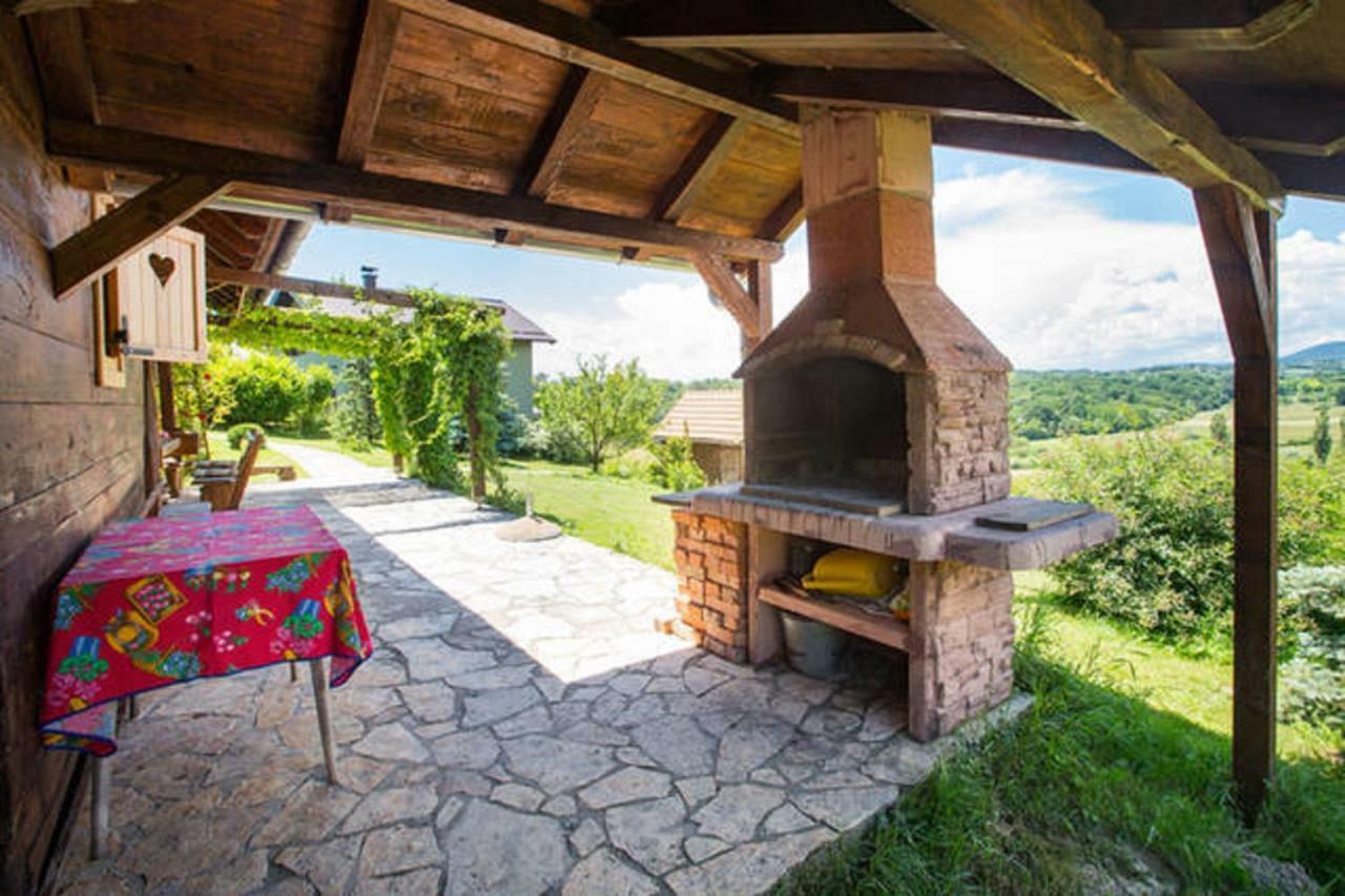 Peacefull Family Cottage Gornji Desinec Ngoại thất bức ảnh