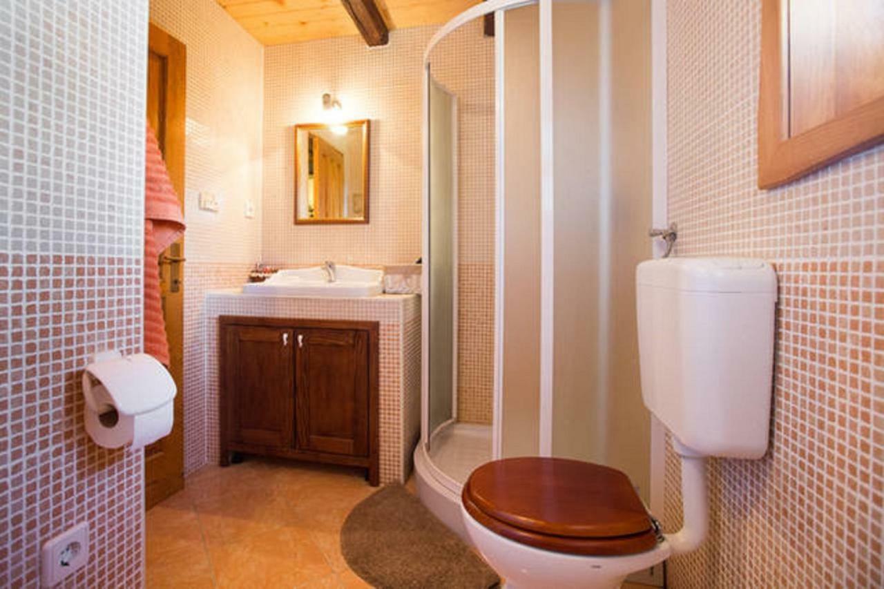 Peacefull Family Cottage Gornji Desinec Ngoại thất bức ảnh